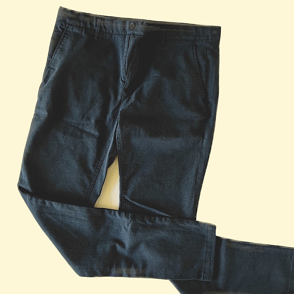 Zara Men’s Skinny-fit Khaki Pant